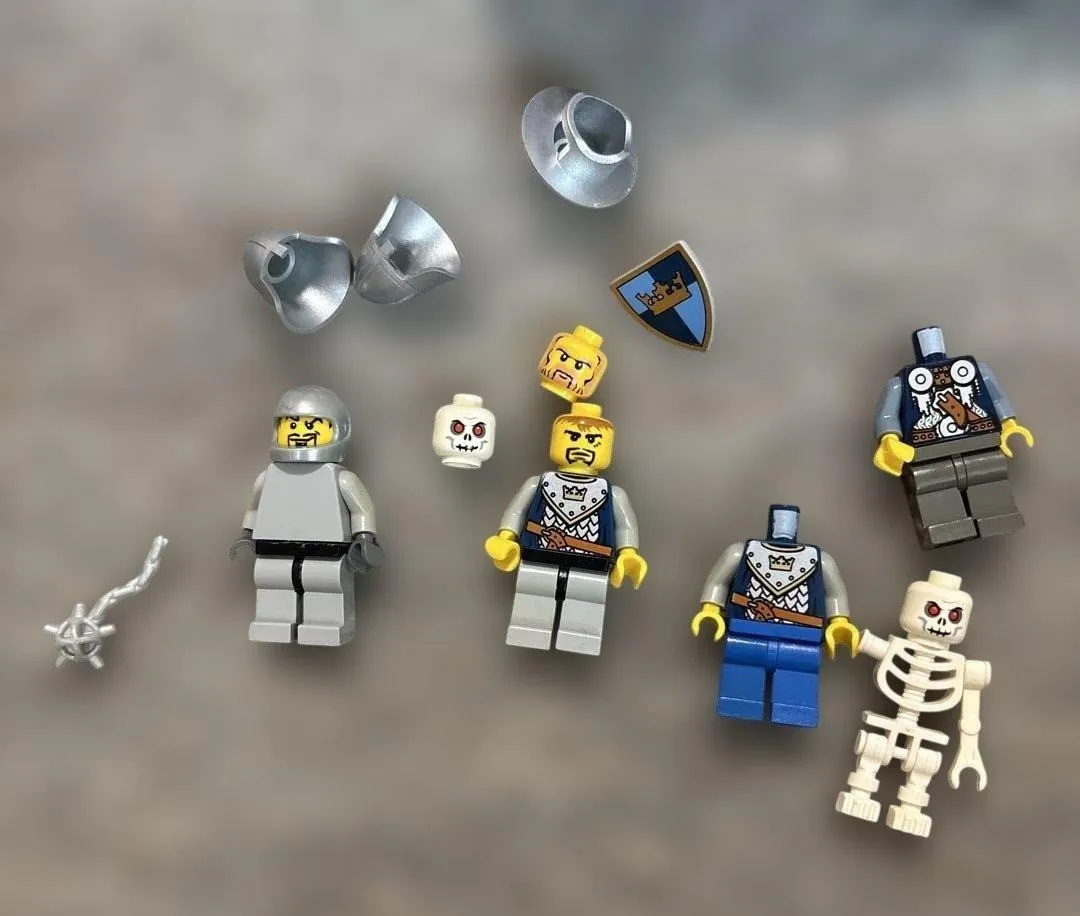 LEGO Minifigure Castle 7094 King's Castle Siege Lot Set Bulk Sale