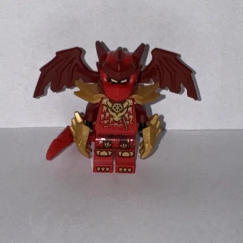 LEGO Ninjago Dragons Rising Draconus form with claws included