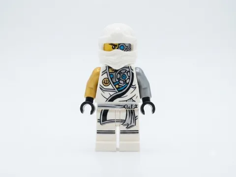 LEGO Ninjago Zane Minifigure njo0228 Tournament Robe Battle Damage