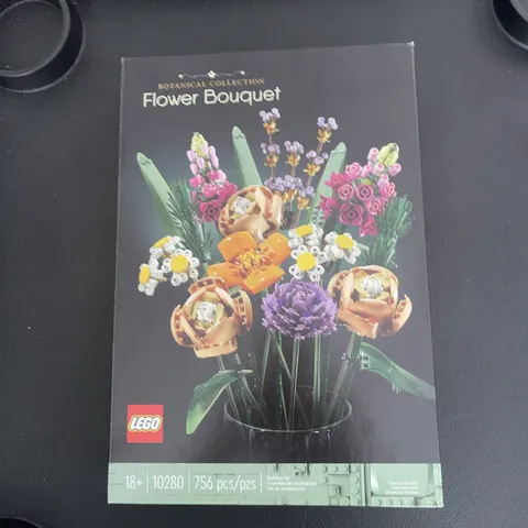 LEGO Botanical Collection Icons Building Kit Multicolored 756 pc 10280
