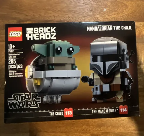 LEGO Star Wars BrickHeadz The Mandalorian & The Child 75317 295 pcs Ages 10+