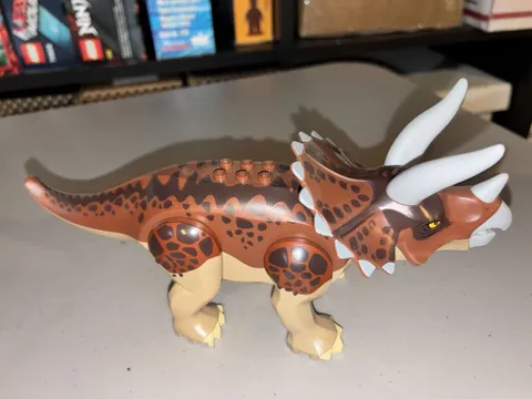 LEGO Jurassic World: Dinosaur Triceratops with Reddish Brown Back from (5885)