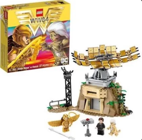 Used LEGO Super Heroes: Wonder Woman Vs the Cheetah (76157)