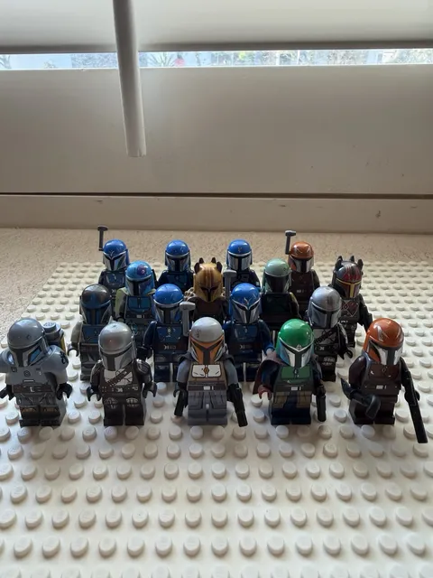 LEGO LEGO Star Wars Mandalorian Minifigure Lot Genuine LEGO No Cracks Excellent