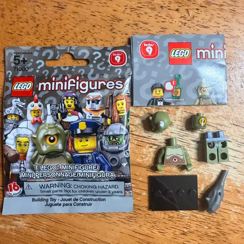 Lego 71000 CMF Series 9 - CYCLOPS Minifigure NEW in OPEN BAG