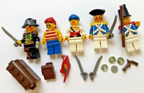 LEGO Pirates 6251 Minifigures Imperial soldier vintage lot coins treasure lady