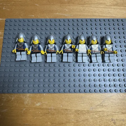 LEGO Castle Fantasy Era Crown Knight Minifigure cas339 lot of 7x *READ*