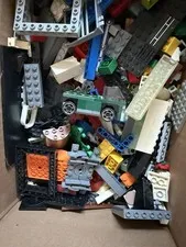 5 Pounds Bulk LEGO LOT 5 of Vintage Bricks, LEGO People Parts & Tires+ Nice Mix!