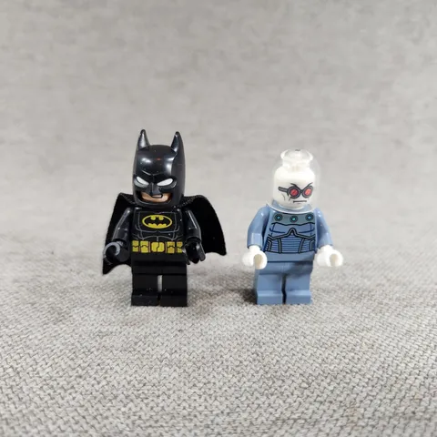 Lego Batman & Mr. Freeze Super Hero Minifigures