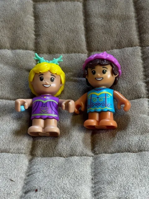 2Pc LEGO Duplo Disney Princess Sofia the First Princess Amber & Fairy Figure Lot