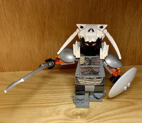 Lego Superhero DC Big Fig -Ares God Of War From Set 76075 (Fig Complete)