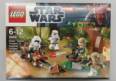 Lego Endor's Rebel Soldiers vs Imperial Troopers Battle Pack Star Wars 9489