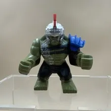 LEGO: Marvel Avengers Ragnarok Hulk Big Minifigure with Helmet 76088