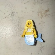 LEGO Minifigures Mermaid Minifigure w/ Long Blonde Hair Light Blue Tail