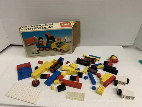 Vintage 1975 Lego Building Set In Original Box Incomplete
