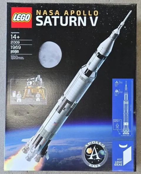 Lego 21309 / 92176 NASA Apollo Saturn V 1969pcs SEALED Genuine / New / Express