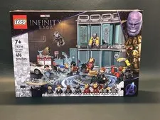 LEGO Marvel Super Heroes 76216 Iron Man Armory New In Box 496 Pieces Retired Set