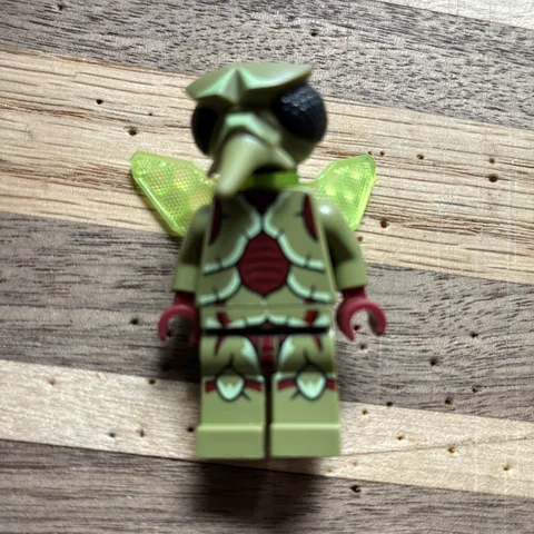 Lego Galaxy Squad MOSQUITOID MINIFIG Alien Insect Figure w/Green Wings 70709