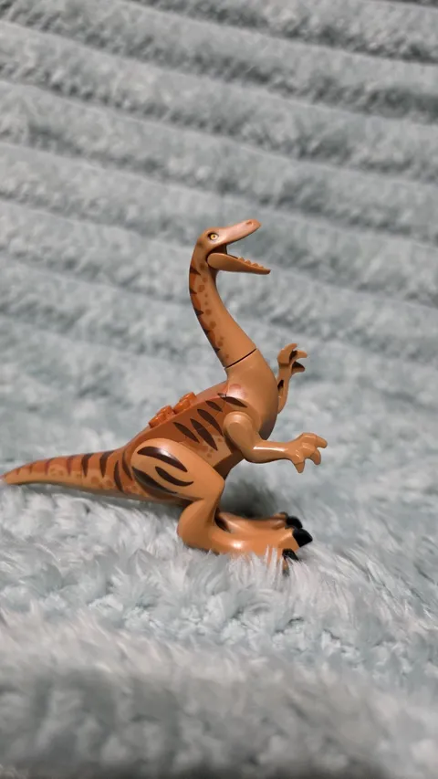LEGO Gallimimus Dinosaur Minifigure galli01 Jurassic World Park 75940