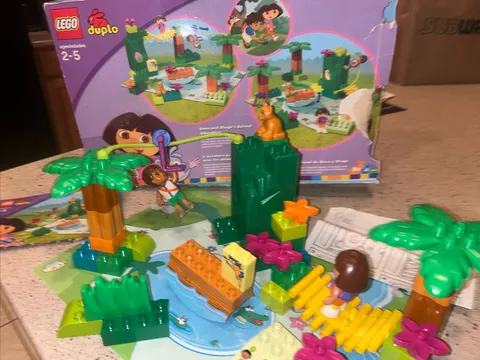 Dora The Explorer And Diego Animal Adventure Lego Set 7333 2004 Vintage Toy 95%