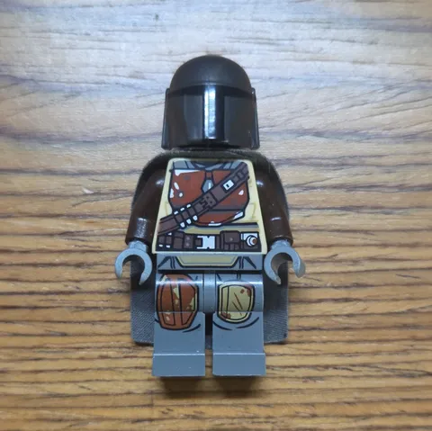 LEGO sw1057 Mandalorian Season 1 Minifigure