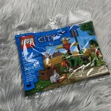 Lego City 30590 Farm Garden & Scarecrow 34 Piece Set