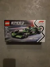 LEGO SPEED CHAMPIONS: Kick Sauber F1 Team C44 Race Car (77247)