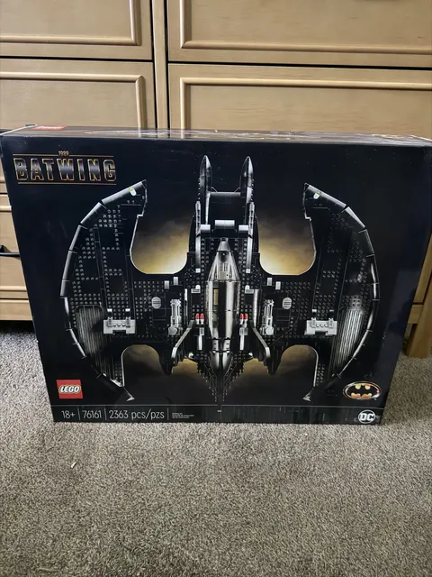 LEGO DC BATMAN 1989 Batwing Building Kit 76161 New Sealed Retired 2363 pieces