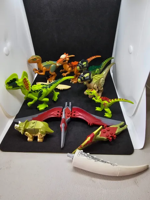 LEGO Jurassic Park World Dinosaur Lot