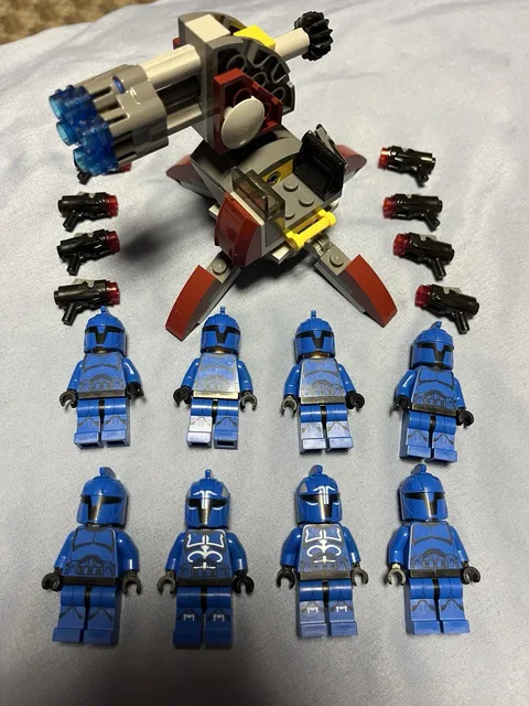 LEGO Star Wars: Senate Commando Troopers (75088) - 8 Troopers 1 Build - Army WOW