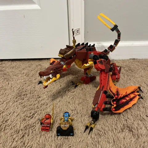 LEGO Ninjago Legacy: Fire Dragon Attack 71753 [Missing 2 Minifigs]