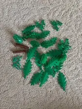 25 Random Lego plant pieces