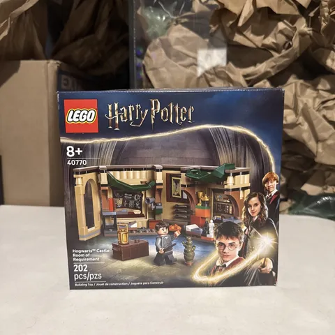 LEGO Harry Potter 40770 Hogwarts Castle: Room of Requirement Damaged Box