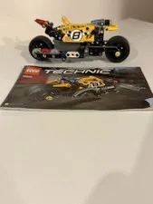 LEGO TECHNIC: Stunt Bike (42058)