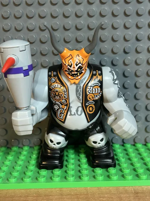 LEGO Ninjago Killow Bigfig Minifigure Sons of Garmadon 2018 (Good Condition)