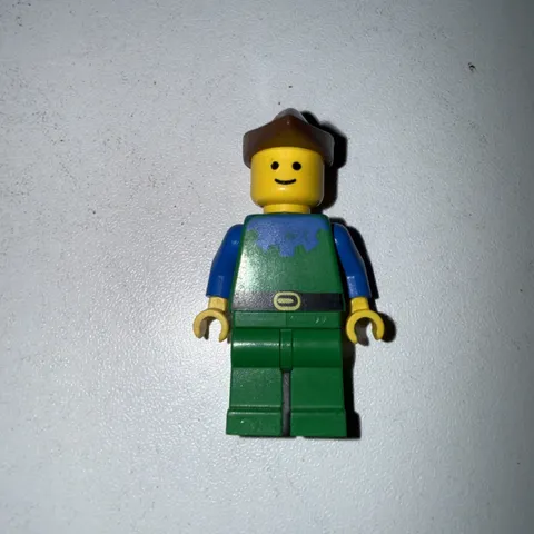 LEGO Forestman Yellow Plume Blue Torso minifigure Castle 6077 mini figure