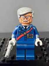 LEGO Batman Movie Commissioner Gordon Minifigure 70908 (sh326)
