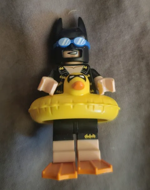 LEGO MINIFIGURES BATMAN MOVIE SERIES 1 (71017) VACATION BATMAN