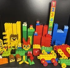 Huge LEGO DUPLO Lot 200+ Vintage 80s 90s Blocks Figures Train Plane Clowns 5 Lbs
