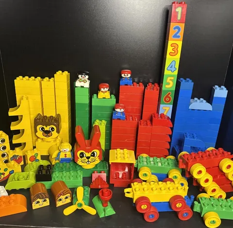 Huge LEGO DUPLO Lot 200+ Vintage 80s 90s Blocks Figures Train Plane Clowns 5 Lbs