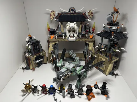 Lego Ninjago 70655 Dragon Pit