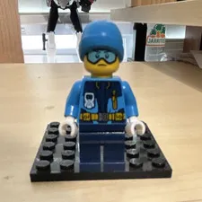 LEGO Minifigure artic explorer good con