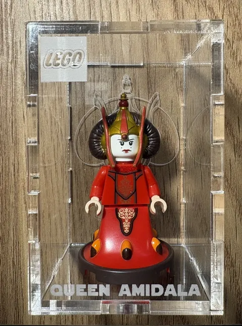 LEGO Star Wars Queen Amidala Minifigure sw0387 9.5/10 Condition With Custom Case