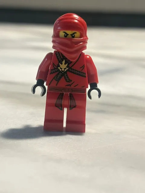 LEGO Ninjago Kai Minifigure w/ Red Ninja Suit From Set 2505 Garmadon’s Fortress
