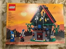 LEGO Icons Majisto's Magical Workshop (40601) New & Factory Sealed