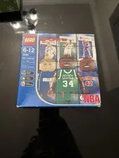Vintage LEGO Sports NBA Collectors #6 (Set 3565)