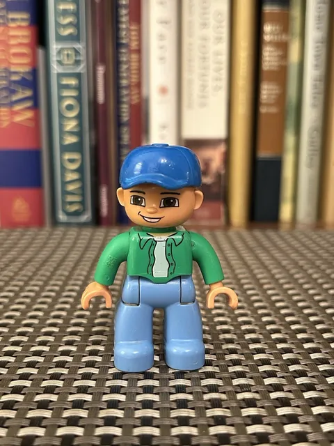Lego Duplo Boy Man Green Shirt Blue Hat Outfit Pants Figure Replacement
