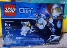 LEGO City 30365 Space Satellite Polybag New Sealed Astronaut NASA NIP