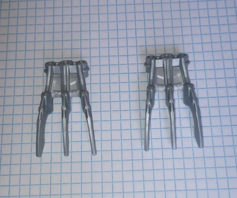 2 Bionicle Lego 61806 Pearl Light Gray Small Claw Hand w/ Axle Hole or foot 2