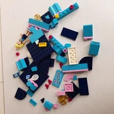 Lego Friends Parts Stephanie With Tennis Raquet Mobile Phone And Champion Cup